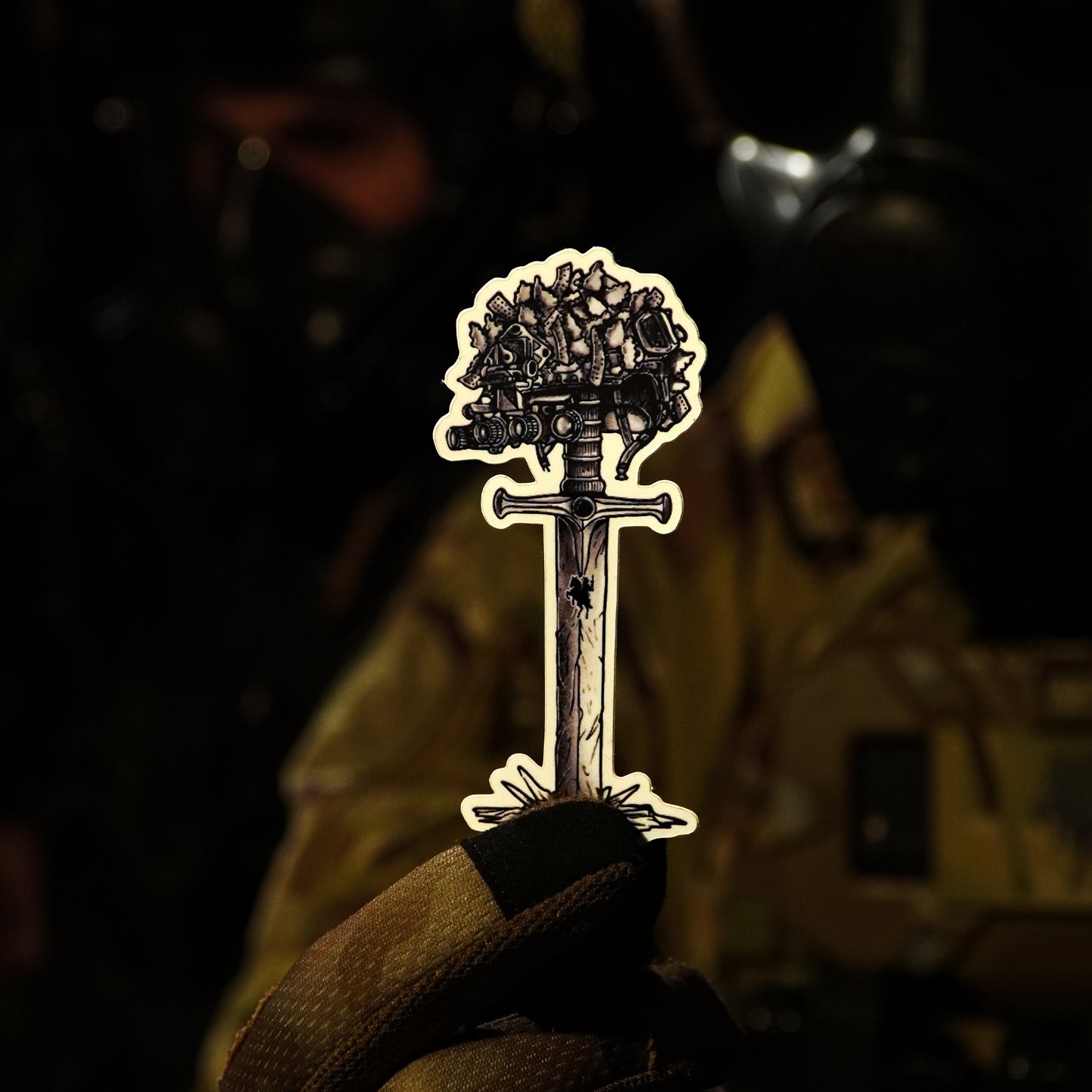 STICKER DAMOCLES BRAIN BUCKET